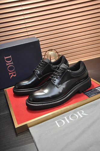 Scarpa da uomo Dior codice 68C8 misura3944384 personalizzata