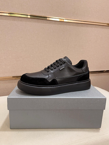 Le scarpe da uomo Prada codice 4C2 Taglia3844 possono essere personalizzate 4 non rimborsabili