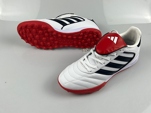 Arrivate le scarpe da calcio adidas Limited Edition 1D1DPRO TK Broken Nail 39E45X