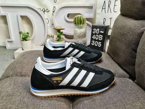 La serie di scarpe sportive retrò Adidas 30G5XD è popolare in tutto il mondo Cavalcando quest'onda, 