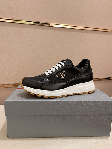 Le scarpe da uomo Prada codice 4C2 Taglia3844 possono essere personalizzate 4 non rimborsabili