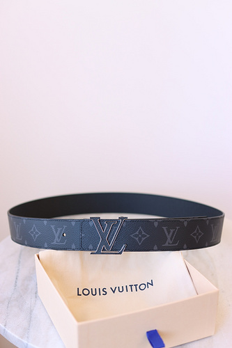 Cintura LOUIS VUITTON all'ingrosso LV Cintura uomo Louis Vuitton all'ingrosso materiale in pelle ori