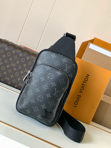 Borsa da petto LV Borsa da uomo Louis Vuitton Borsa a tracolla Louis Vuitton importata top di gamma 