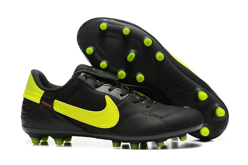 Arrivata Nike Retro Nike The Premier III FG39E45X