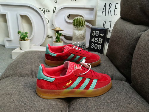 30G8D adlidas originali di mezza taglia a livello aziendale Adidas Gazelle Indoor IG6786 scarpe da t