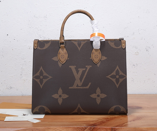 Borsa LV Borsa da donna LV La borsa a tracolla LV adotta la versione replica di fascia alta in pelle