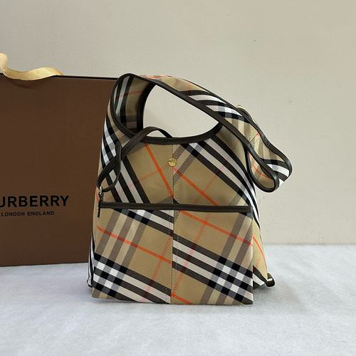 Borsa a tracolla BURBERRY Borsa da donna Burberry Borsa a tracolla Burberry Borsa a tracolla origina