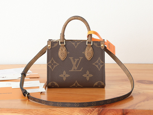 Borsa LV Borsa da donna LV La borsa a tracolla LV adotta la versione replica di fascia alta in pelle