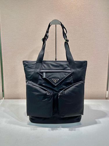 Borsa tote PRADA Borsa da uomo Prada Borsa a tracolla Prada importata pelle originale di alta qualit