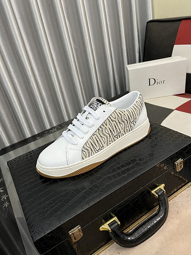 Scarpa da uomo Dior codice 8B3 taglia 3844