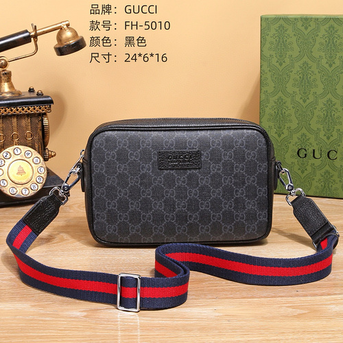 Borsa a tracolla GUCCI Borsa da uomo Gucci Borsa a tracolla Gucci realizzata in pelle bovina origina