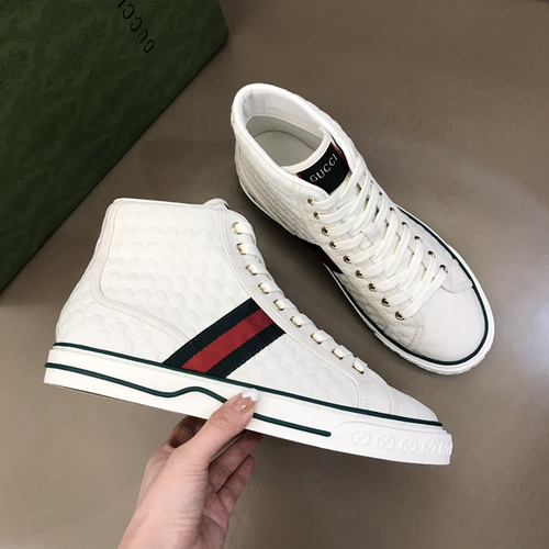 Gucci scarpa da uomo e da donna codice B8 Taglia donna taglia 339 taglia uomo 3844