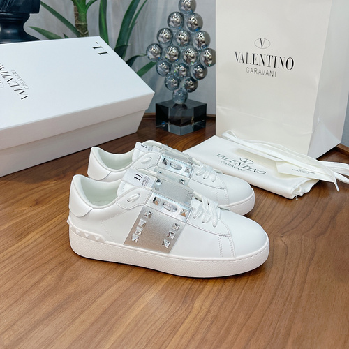 Valentino Scarpe da uomo e da donna Codice 9C4 Taglia34 Donna 44 Uomo 4 Personalizzato Non rimborsab