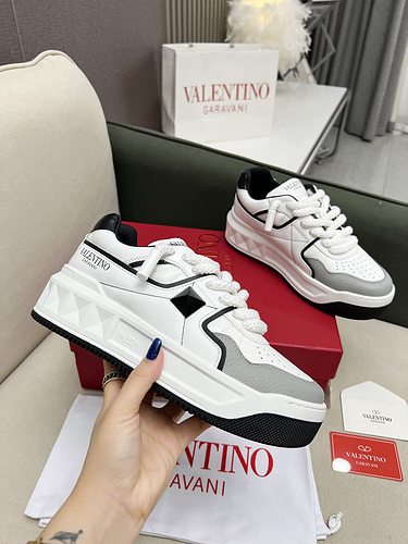 Valentino Scarpa Uomo e Donna Codice 9D2 Taglia Donna 34 Uomo 384 Uomo 46 Personalizzabile