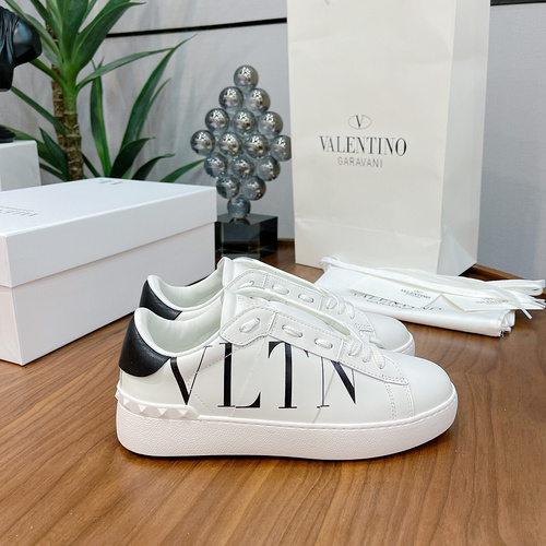 Valentino Scarpe da uomo e da donna Codice 9C4 Taglia34 Donna 44 Uomo 4 Personalizzato Non rimborsab