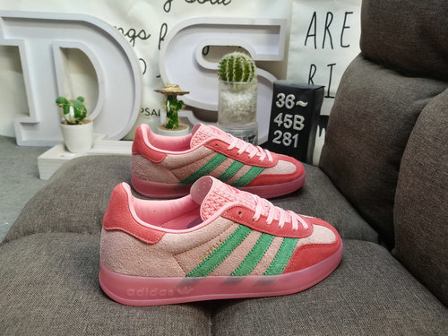 2C81DD adlidas originali di mezza taglia a livello aziendale Adidas Gazelle Indoor IG6782C scarpe da