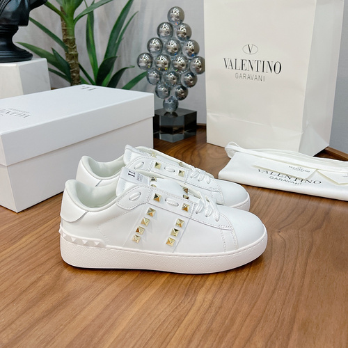 Valentino Scarpe da uomo e da donna Codice 9C4 Taglia34 Donna 44 Uomo 4 Personalizzato Non rimborsab