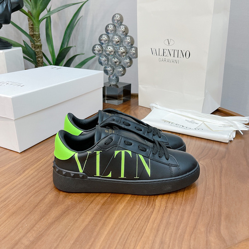 Valentino Scarpe da uomo e da donna Codice 9C4 Taglia34 Donna 44 Uomo 4 Personalizzato Non rimborsab