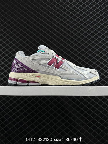 Le scarpe sportive retrò della serie 1D5X0G New Balance M1D9E0G6 sono un tesoro di articoli Essendo 