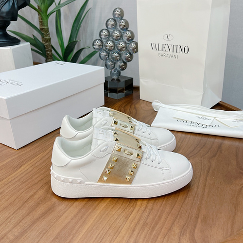 Valentino Scarpe da uomo e da donna Codice 9C4 Taglia34 Donna 44 Uomo 4 Personalizzato Non rimborsab