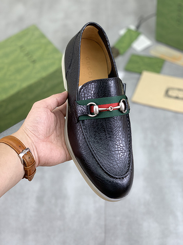 Codice scarpa da uomo Gucci C8 Taglia3844 4 4 Personalizzato