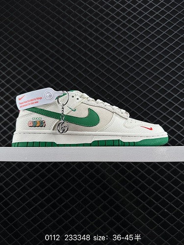 2C40G livello aziendale popolare a rilascio limitato all'estero Nike SB Dunk Low Gucci co-branded pe