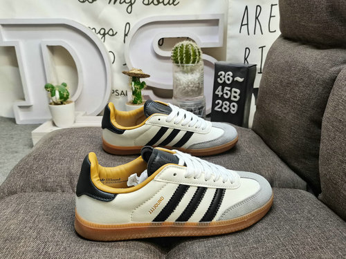 2C89EDAdidas SAMBA OG un classico Originals di quasi 70G anni fa presenta un'elegante forma di scarp