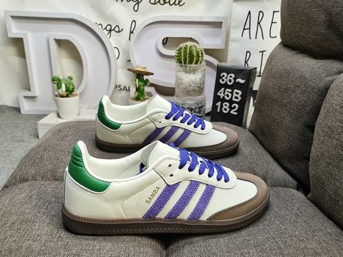 1D82CD Adidas SAMBA VEGAN ID8349E un classico Originali di quasi 70G anni fa La pelle scamosciata or