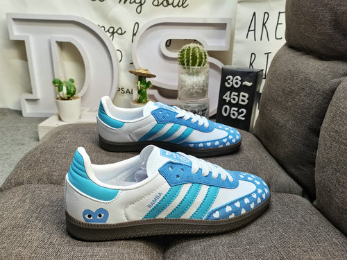 0G5X2CD Adidas SAMBA VEGAN FW2C41D3 un classico originale di quasi 70G anni fa presenta un'elegante 