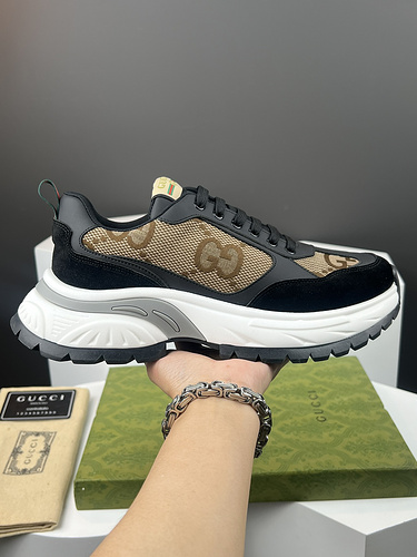 Gucci Scarpe Uomo Codice 27B6 Taglia38444 Personalizzate