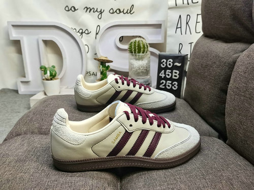 I classici originali di 2C5X3D Adidas SAMBA OG IG1D9E87 di quasi 70G anni fa sono realizzati in pell