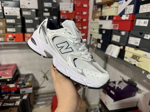 9E0G New Balance NB 5X30G Tessuto comodo e versatile Mesh Pelle sintetica Shock assorbente Antiscivo