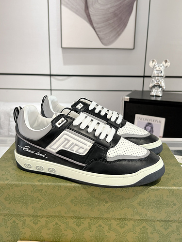 Scarpa Gucci uomo e donna codice C4 Taglia344