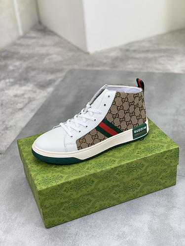 Scarpa uomo Gucci codice 3B Taglia3844