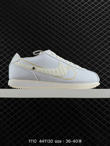 1D5X0G Nike Classic Cortez nuova combinazione di colori classiche scarpe Forrest Gump da uomo legger