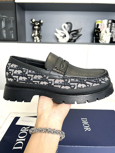 Codice scarpa da uomo Dior 7B8 taglia 38444 personalizzata