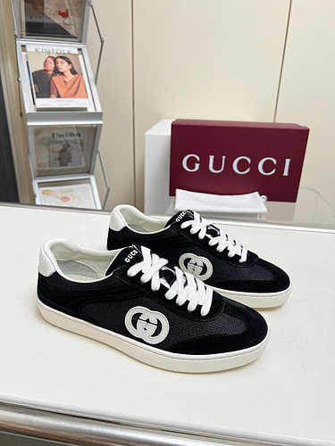 Gucci scarpa da uomo e da donna codice C2 Taglia donna taglia 34 uomo taglia 394