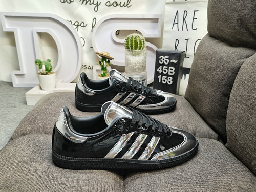 1D5X8DAdidas SAMBA OG IH3364 un classico Originali di quasi 70G anni fa La pelle scamosciata origina