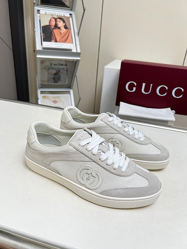 Gucci scarpa da uomo e da donna codice C2 Taglia donna taglia 34 uomo taglia 394