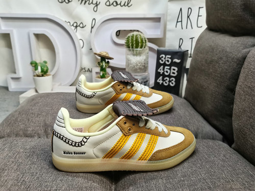 433DAdidas SAMBA OG B75X80G6 un classico Originals di quasi 70G anni fa presenta un'elegante forma d