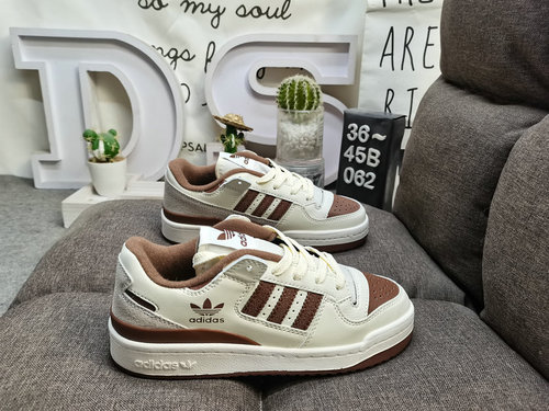 0G62CD Adidas ORIGINALS Forum CL IG39E0G0G scarpe da tavolo sportive casual alla moda, basse e versa