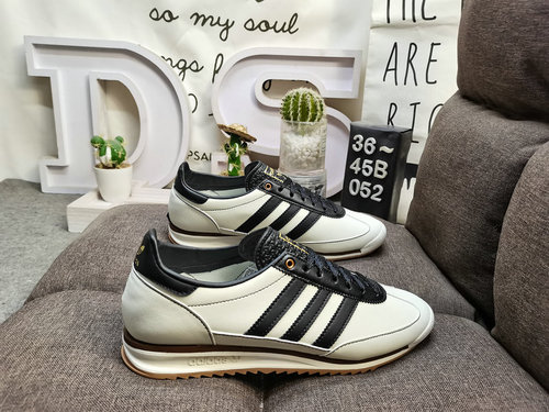 La serie di scarpe sportive retrò poo52Adidas Originals SL 72 OG W JI3969 è popolare in tutto il mon