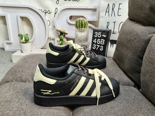 373D Adidas Originals SUPERSTAR EG4959 Shell Head Classico Versatile Scarpe da tavolo sportive casua