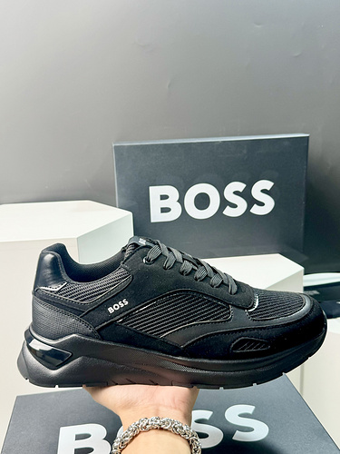 Scarpa uomo BOSS codice 1yu1yu25B8poo Taglia 3844