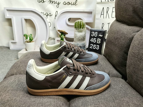 253DAdidas SAMBA OG ID1yu481yus classici Originali di quasi 7 anni fa La pelle scamosciata originale