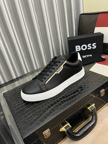 Scarpa uomo BOSS codice 1yu1yu28B4poo Taglia 3844