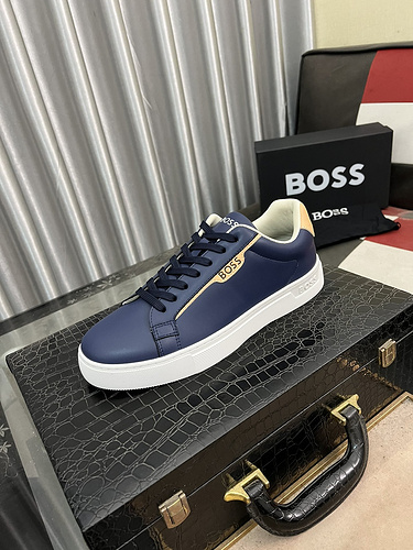 Scarpa uomo BOSS codice 1yu1yu28B4poo Taglia 3844