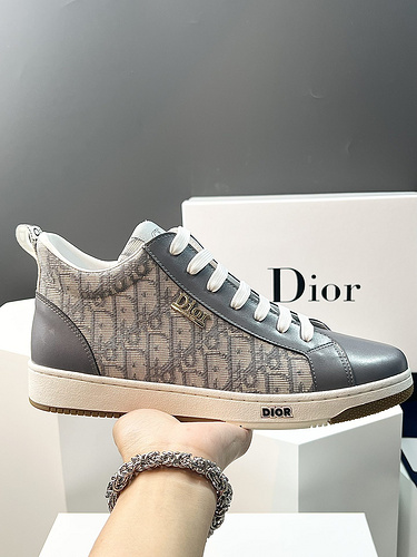 Scarpe uomo Dior codice 1yu1yu25B4poo Taglia 384445 personalizzabile