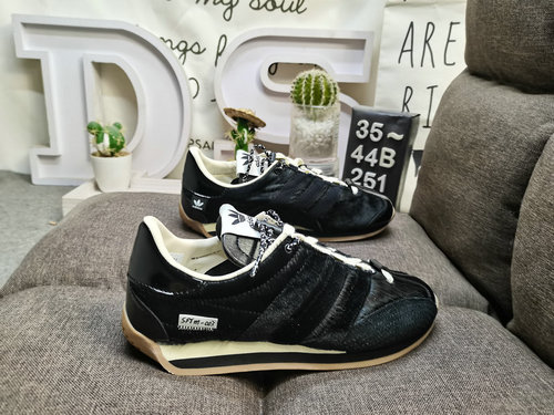 Collaborazione 251yuDadidas X Song for the Mute adidas Originals e il marchio di moda Song for the M