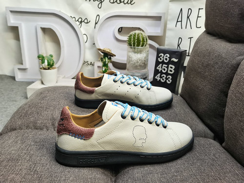 433D livello aziendale Brain Dead x adidas originali STAN SMITH IH3432 Questa scarpa adotta il desig